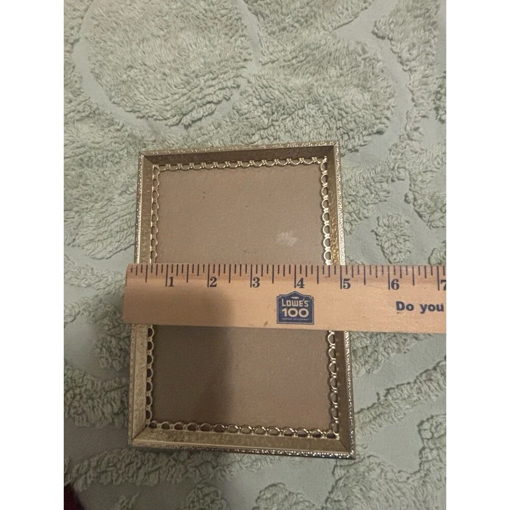 Vintage Ornate Gold Tone Filigree Metal Picture Frame 5x7 Tabletop Easel